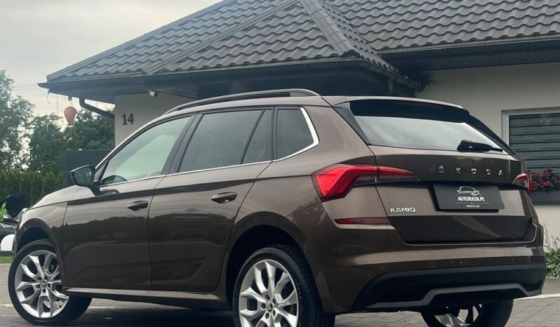 Skoda   Kamiq    110 KM    Automatyczna    FWD (przód)    Brązowy full
