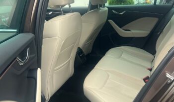 Skoda   Kamiq    110 KM    Automatyczna    FWD (przód)    Brązowy full