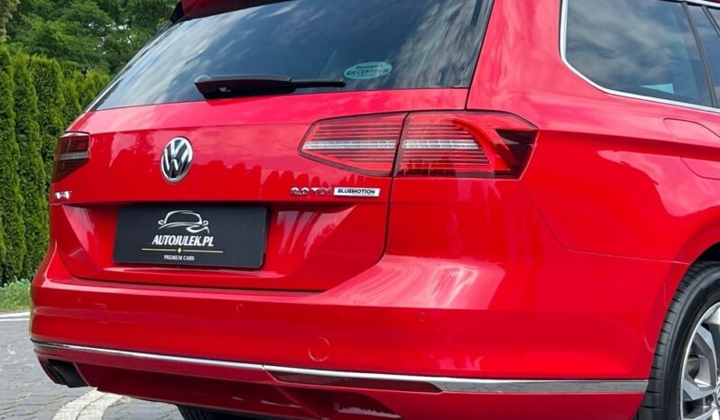 Volkswagen   Passat Variant    190 KM    Automatyczna    FWD (przód)    Czerwony full