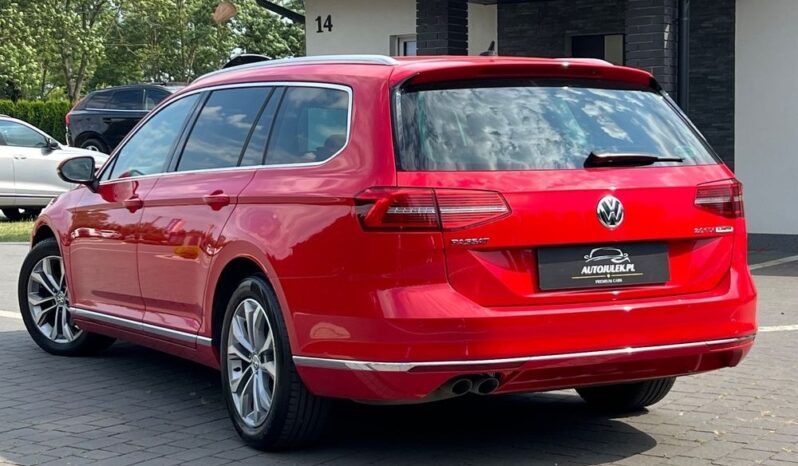 Volkswagen   Passat Variant    190 KM    Automatyczna    FWD (przód)    Czerwony full