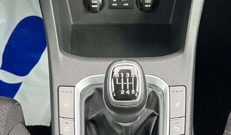 Hyundai   i30    115 KM    Manualna    FWD (przód)    Szary full