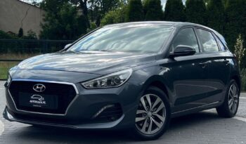 Hyundai   i30    115 KM    Manualna    FWD (przód)    Szary full