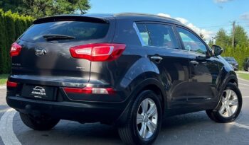 Kia   Sportage    115 KM    Manualna    FWD (przód)    Szary full