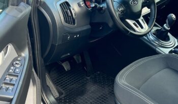 Kia   Sportage    115 KM    Manualna    FWD (przód)    Szary full