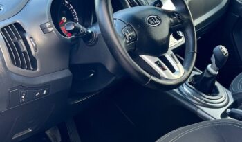 Kia   Sportage    115 KM    Manualna    FWD (przód)    Szary full