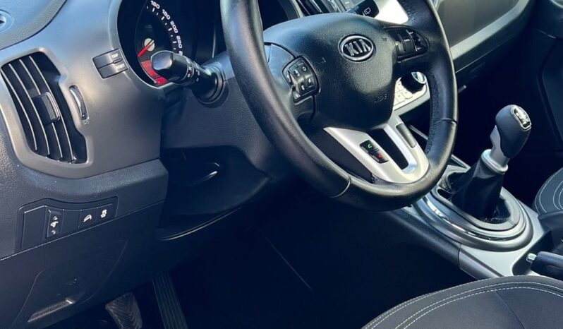 Kia   Sportage    115 KM    Manualna    FWD (przód)    Szary full