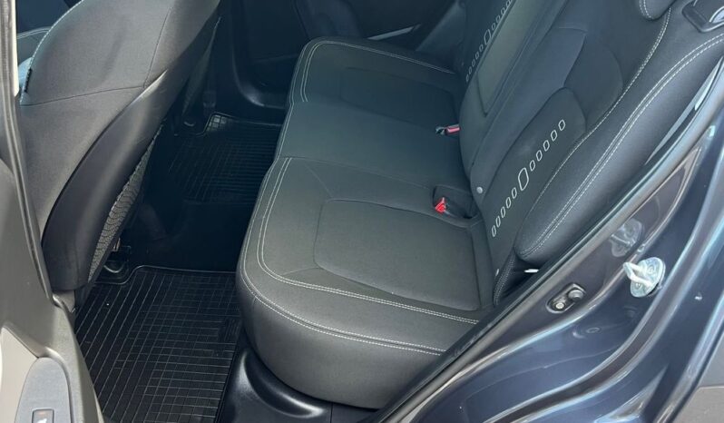 Kia   Sportage    115 KM    Manualna    FWD (przód)    Szary full