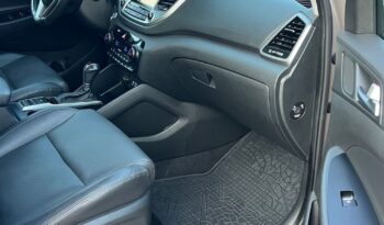 Hyundai   Tucson    177 KM    Automatyczna    4×4 (doł. ręcznie)    Inny kolor full