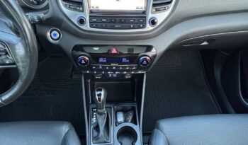 Hyundai   Tucson    177 KM    Automatyczna    4×4 (doł. ręcznie)    Inny kolor full
