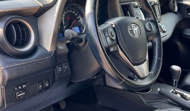 Toyota   RAV4    151 KM    Automatyczna    4×4 (doł. ręcznie)    Biały full