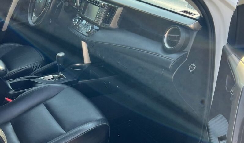 Toyota   RAV4    151 KM    Automatyczna    4×4 (doł. ręcznie)    Biały full