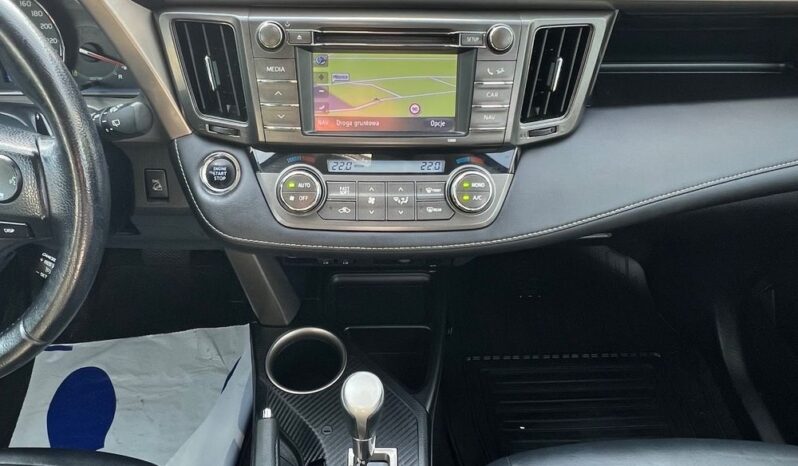 Toyota   RAV4    151 KM    Automatyczna    4×4 (doł. ręcznie)    Biały full