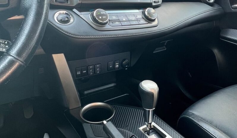 Toyota   RAV4    151 KM    Automatyczna    4×4 (doł. ręcznie)    Biały full