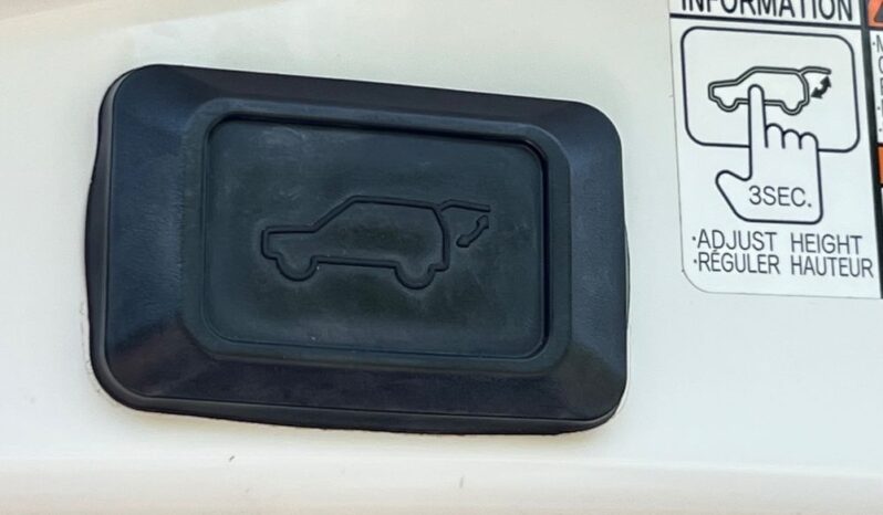 Toyota   RAV4    151 KM    Automatyczna    4×4 (doł. ręcznie)    Biały full