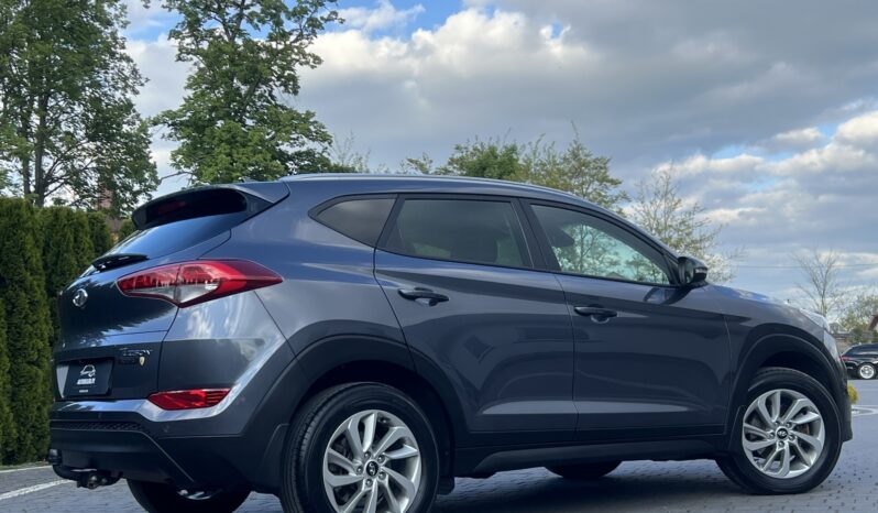 Hyundai   Tucson    141 KM    Automatyczna    FWD (przód)    Szary full