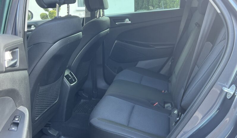 Hyundai   Tucson    141 KM    Automatyczna    FWD (przód)    Szary full