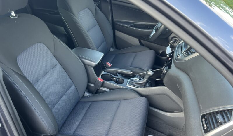Hyundai   Tucson    141 KM    Automatyczna    FWD (przód)    Szary full