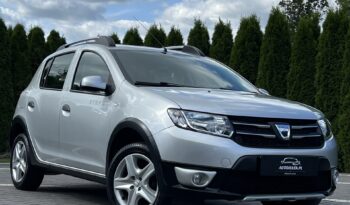 Dacia   Sandero Stepway    90 Km    Manualna    Fwd (Przód)    Szary