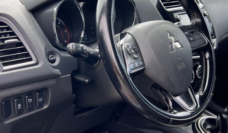 Mitsubishi   ASX    114 KM    Manualna    FWD (przód)    Szary full