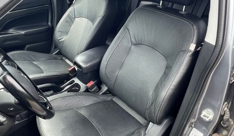 Mitsubishi   ASX    114 KM    Manualna    FWD (przód)    Szary full