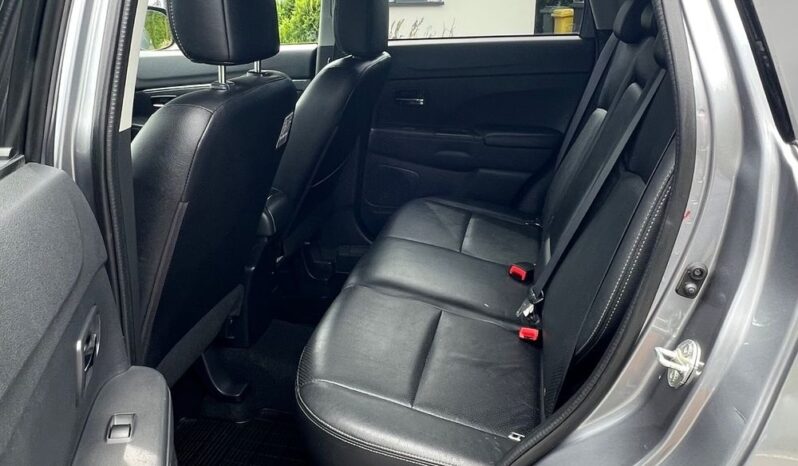 Mitsubishi   ASX    114 KM    Manualna    FWD (przód)    Szary full