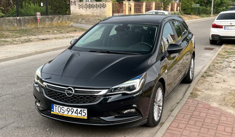 OPEL Astra | FWD (przód) | Manualna | 125 KM | Czarny full