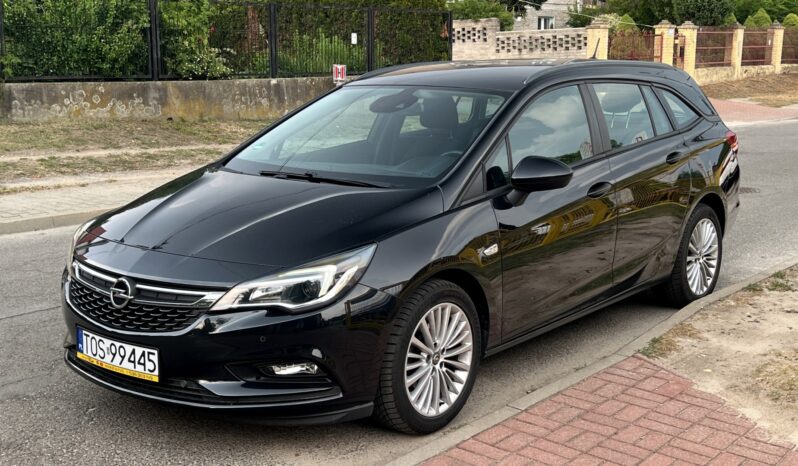 OPEL Astra | FWD (przód) | Manualna | 125 KM | Czarny full