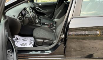 OPEL Astra | FWD (przód) | Manualna | 125 KM | Czarny full