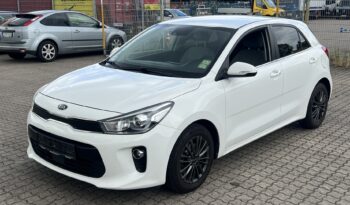 Kia Rio | FWD (przód) | Manualna | 100 KM | Biały full