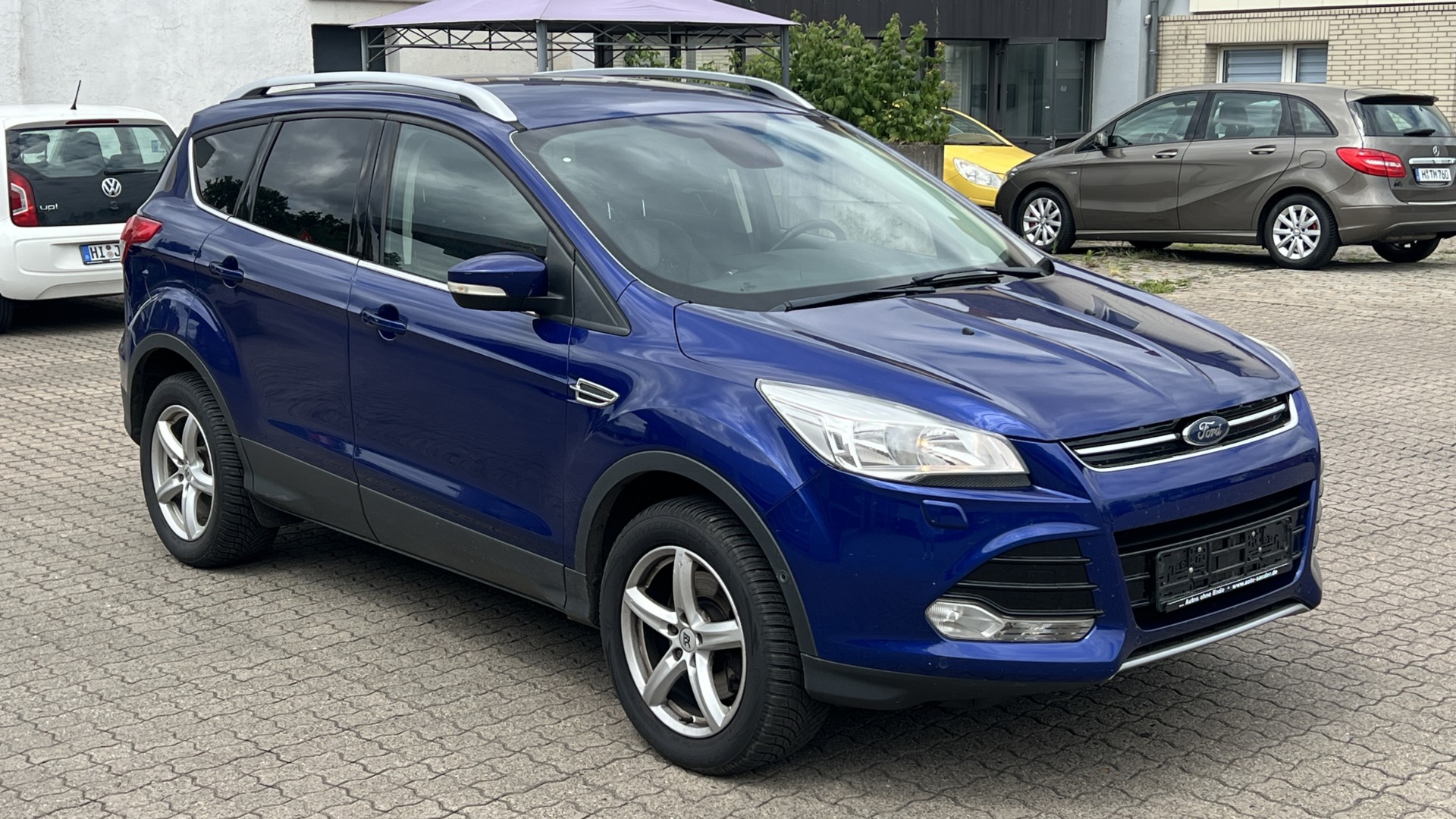 Ford Kuga | 4X4 (Doł. Automatycznie) | Manualna |  Km | Niebieski