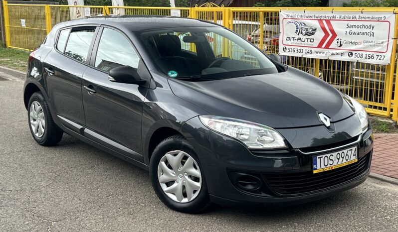 Renault Megane | FWD (przód) | Manualna | 100 KM | Szary
