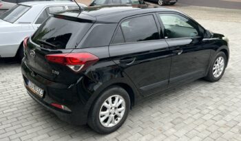 Hyundai i20 | FWD (przód) | Manualna | 100 KM | Czarny full