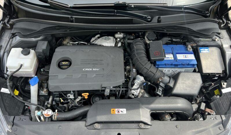 Hyundai i40 | FWD (przód) | Automatyczna | 141 KM | Szary full