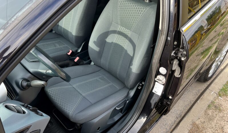Ford Fiesta | FWD (przód) | Manualna | 82 KM | Czarny full