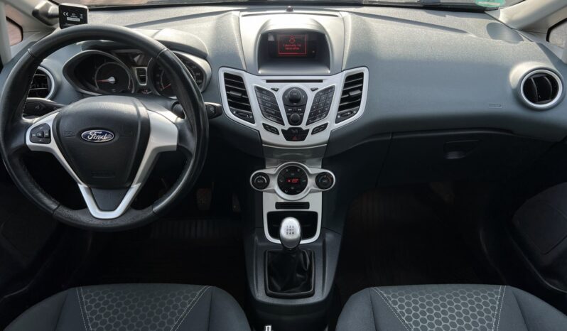 Ford Fiesta | FWD (przód) | Manualna | 82 KM | Czarny full