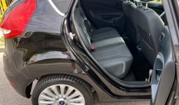 Ford Fiesta | FWD (przód) | Manualna | 82 KM | Czarny full