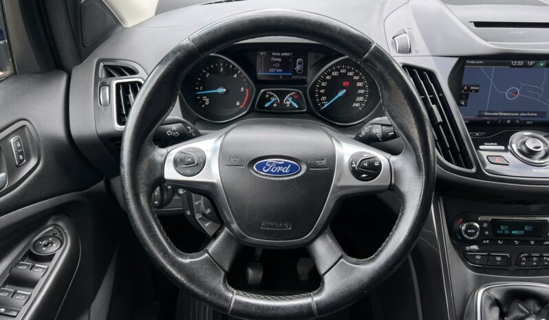 Ford Kuga | 4×4 (doł. automatycznie) | Manualna | 150 KM | Niebieski full