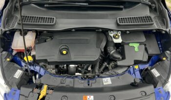 Ford Kuga | 4×4 (doł. automatycznie) | Manualna | 150 KM | Niebieski full