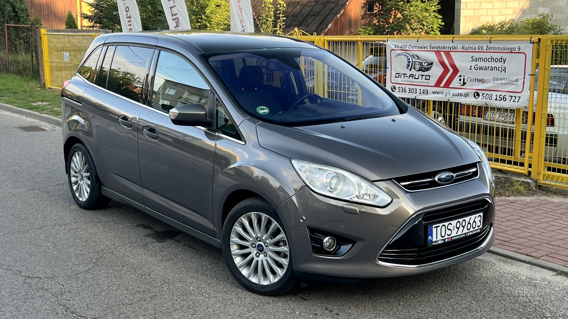 Ford Grand C-Max | Fwd (Przód) | Manualna | 163 Km | Szary