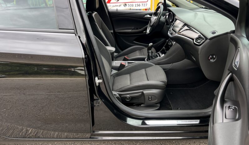 Opel Astra | FWD (przód) | Manualna | 110 KM | Czarny full