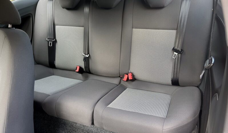 Seat Ibiza | FWD (przód) | Manualna | 70 KM | Bordowy full