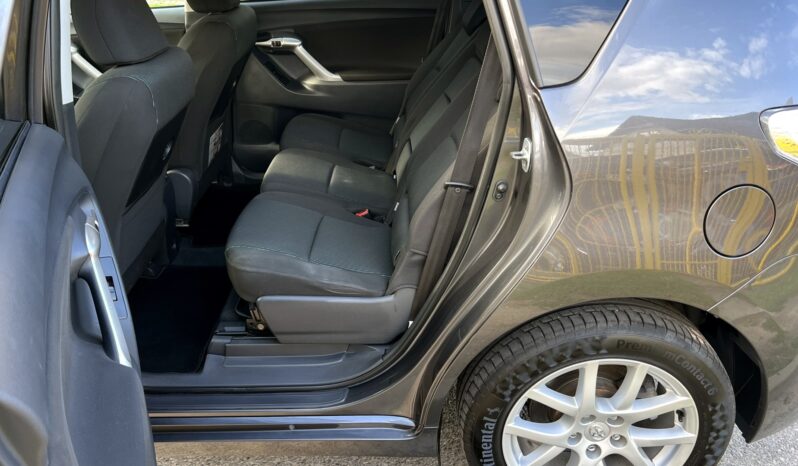 Toyota Verso | FWD (przód) | Manualna | 147 KM | Szary full