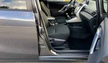Toyota Verso | FWD (przód) | Manualna | 147 KM | Szary full