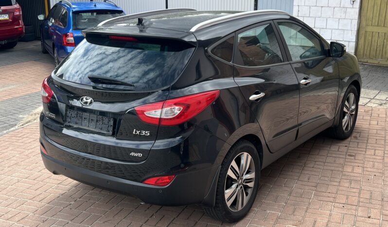 Hyundai ix35 | 4×4 (doł. automatycznie) | Automatyczna | 166 KM | Czarny full