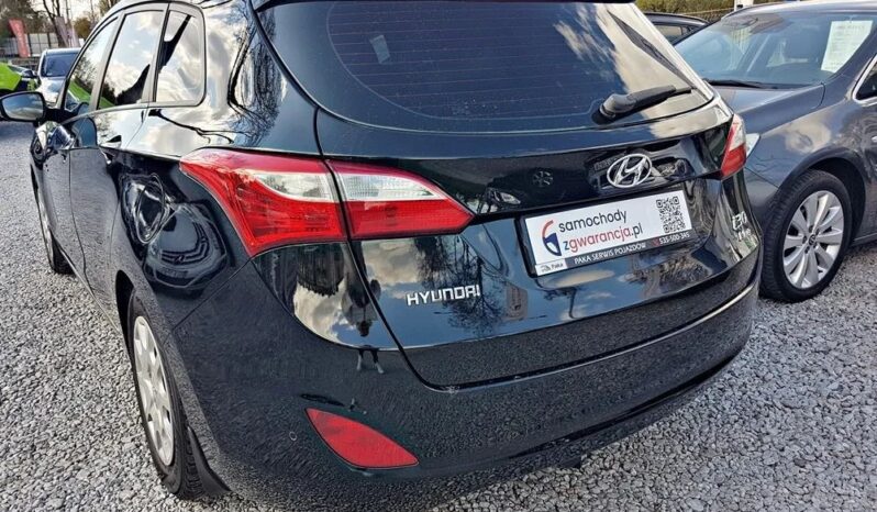 Hyundai i30 | FWD (przód) | Manualna | 135 KM | Czarny full