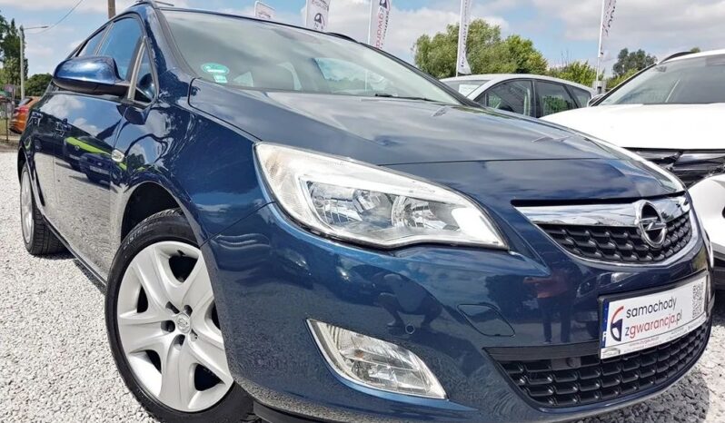 Opel Astra | FWD (przód) | Manualna | 140 KM | Niebieski full