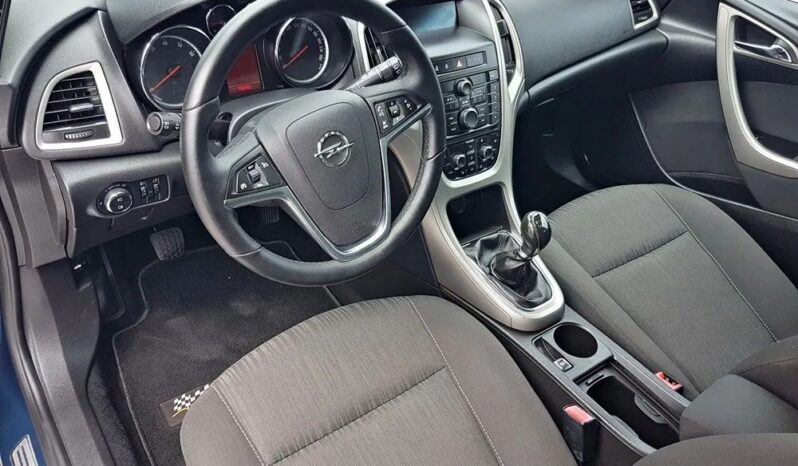 Opel Astra | FWD (przód) | Manualna | 140 KM | Niebieski full