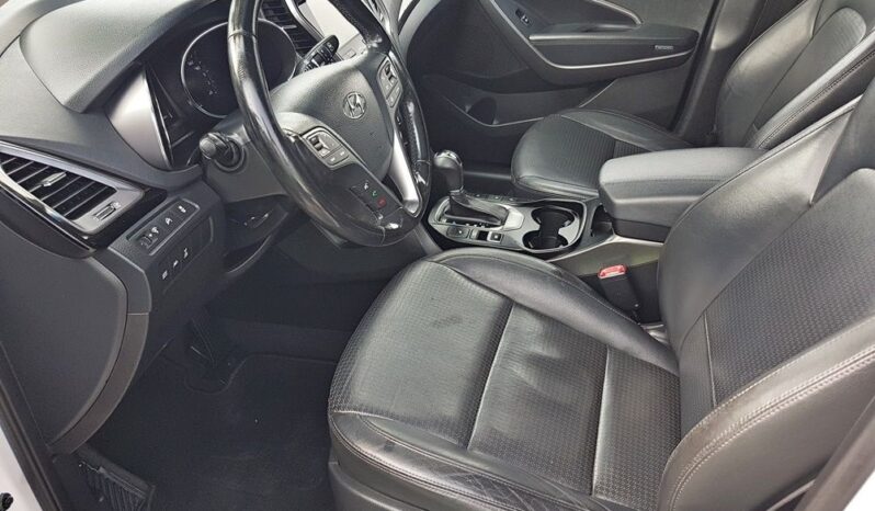 Hyundai Santa Fe | 4×4 (stały) | Automatyczna | 197 KM | Biały full