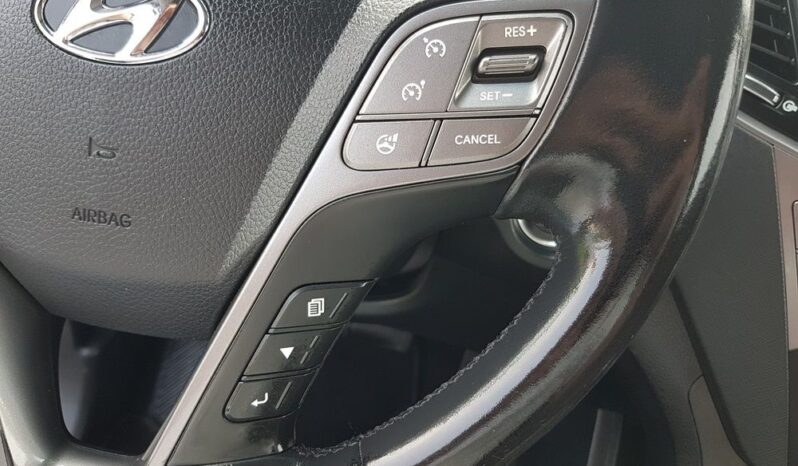 Hyundai Santa Fe | 4×4 (stały) | Automatyczna | 197 KM | Biały full