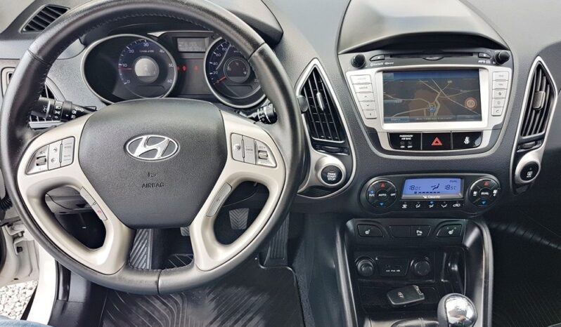 Hyundai ix35 | 4×4 (doł. ręcznie) | Manualna | 136 KM | Biały full